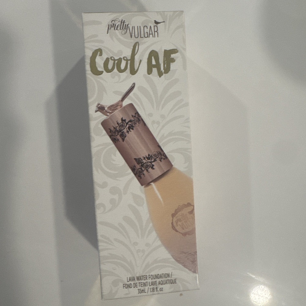 Pretty Vulgar Cool AF Foundation 1.18 Oz. 76 Bare Bae 01B5 NIB